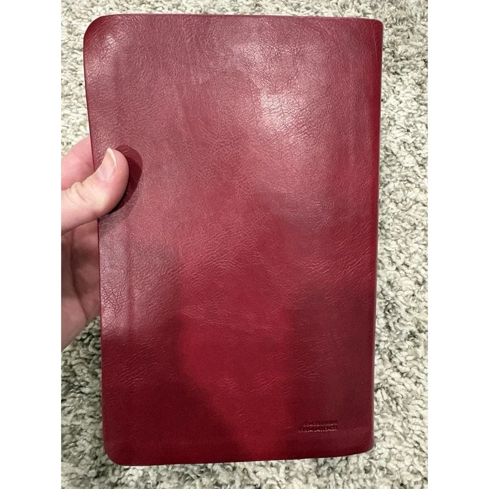 NKJV Holy Bible New King James Version Red Leather-Soft GIANT PRINT Reference